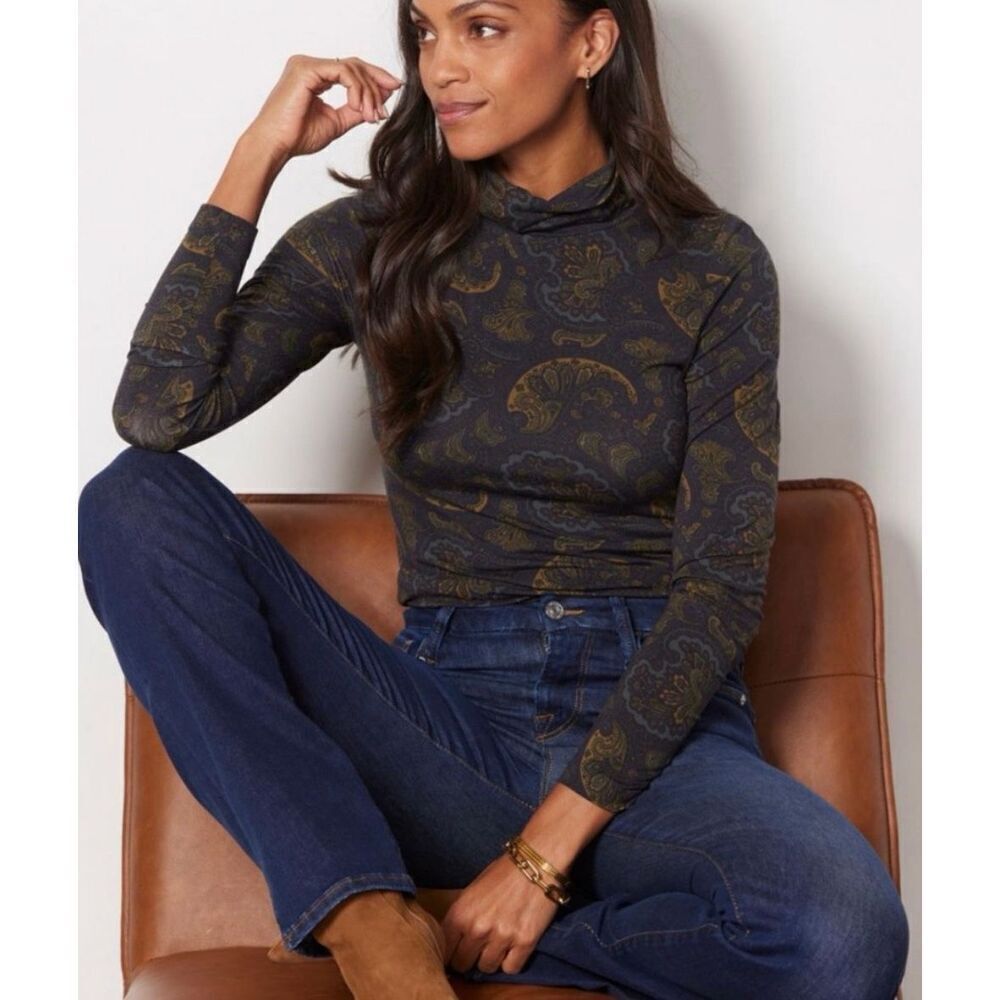 Evereve Size S Long Sleeve Paisley Turtle Neck Top Modal Blend Soft Fall Modest